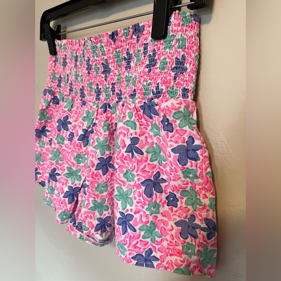 Vineyard Vines Plumeria Smocked Pull-On Shorts - Malibu Pink - Picture 5 of 9